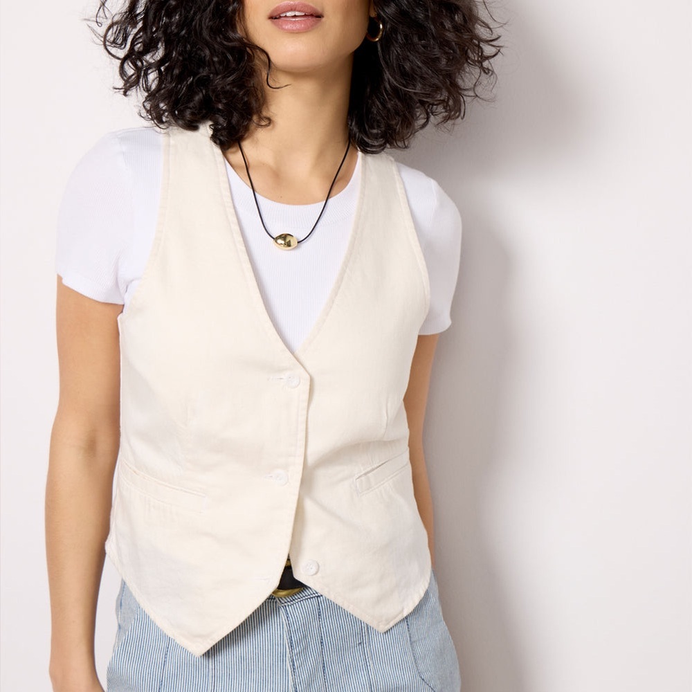New NWT cloth and stone Anthropologie seamed vest